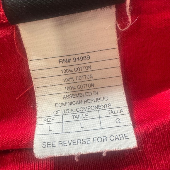 Bacardi Long Sleeve T-Shirt Men’s Large Red White Bat Logo Graphic Tee - Picture 3 of 4